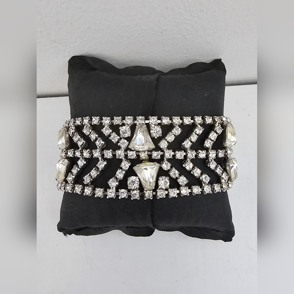 1950s Weiss Dazzling Silver Crystal Bracelet (Need Repair Soldering And Clasp)